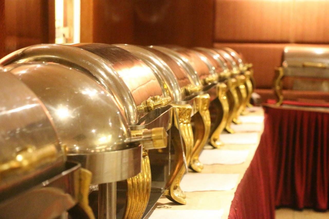 ホテル ウェスタン コート チャンディガル Chandīgarh エクステリア 写真